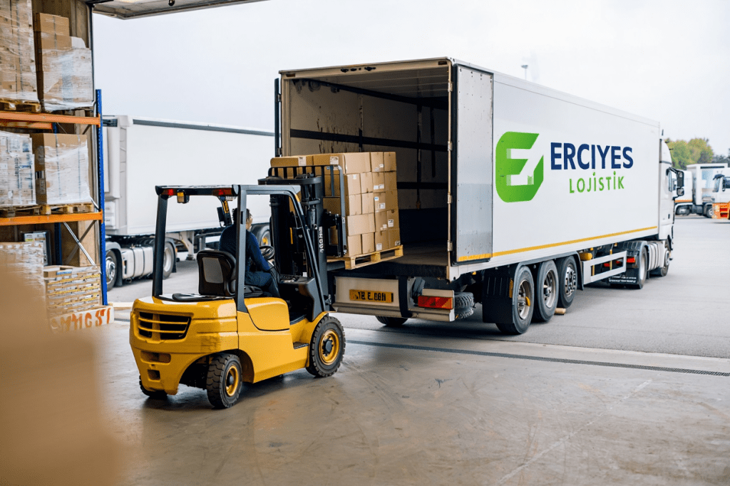 İzmir paletli kargo nakliyesi